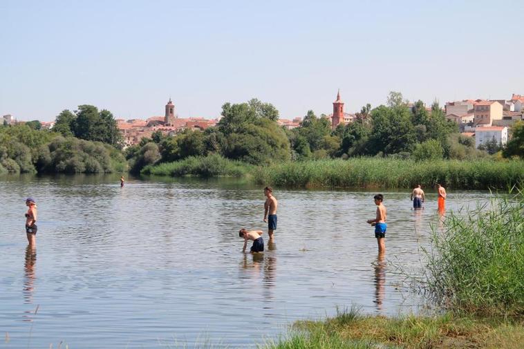 Salamanca, única provincia de Castilla y León sin zonas de baño autorizadas para el verano