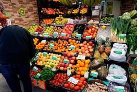 Frutas en uno de los puestos del mercado. FOTOS: LAYA