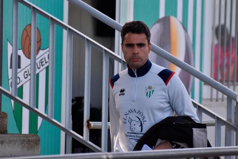 Mario Sánchez, entrenador del Guijuelo: “Va a ser un año para recordar. Juguemos o no el Playoff, lo hecho es formidable”
