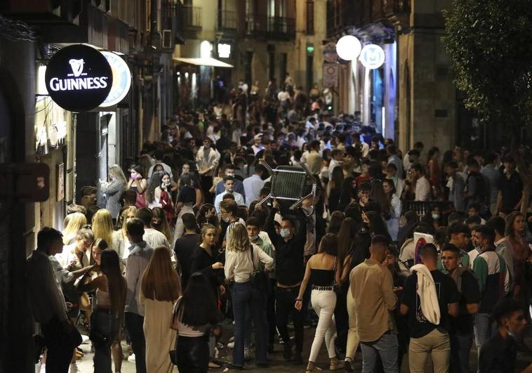 El tardeo no acaba con el ocio nocturno de los salmantinos