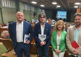 Garrido, Martín, Pozo y Cámara, antes del debate electoral en Béjar.