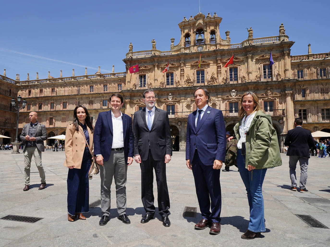 Mariano Rajoy se da un baño de masas en Salamanca