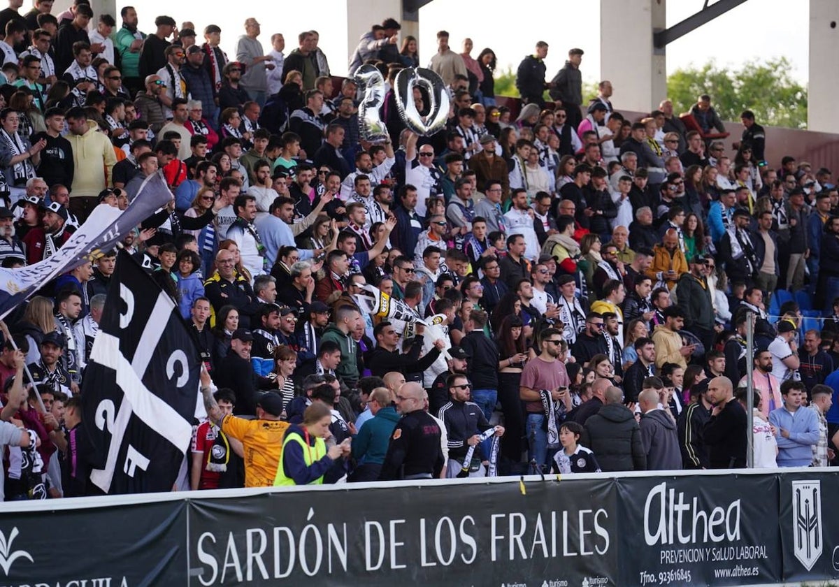 Las mejores fotos del triunfo del Unionistas contra la Cultural Leonesa