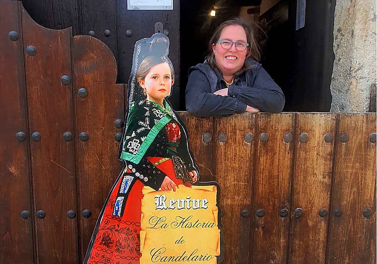 La imagen de Ana Muñoz sirvió para ilustrar diez paneles