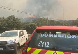 El incendio de Las Hurdes baja a nivel 1 y los vecinos de Ovejuela regresan a sus casas