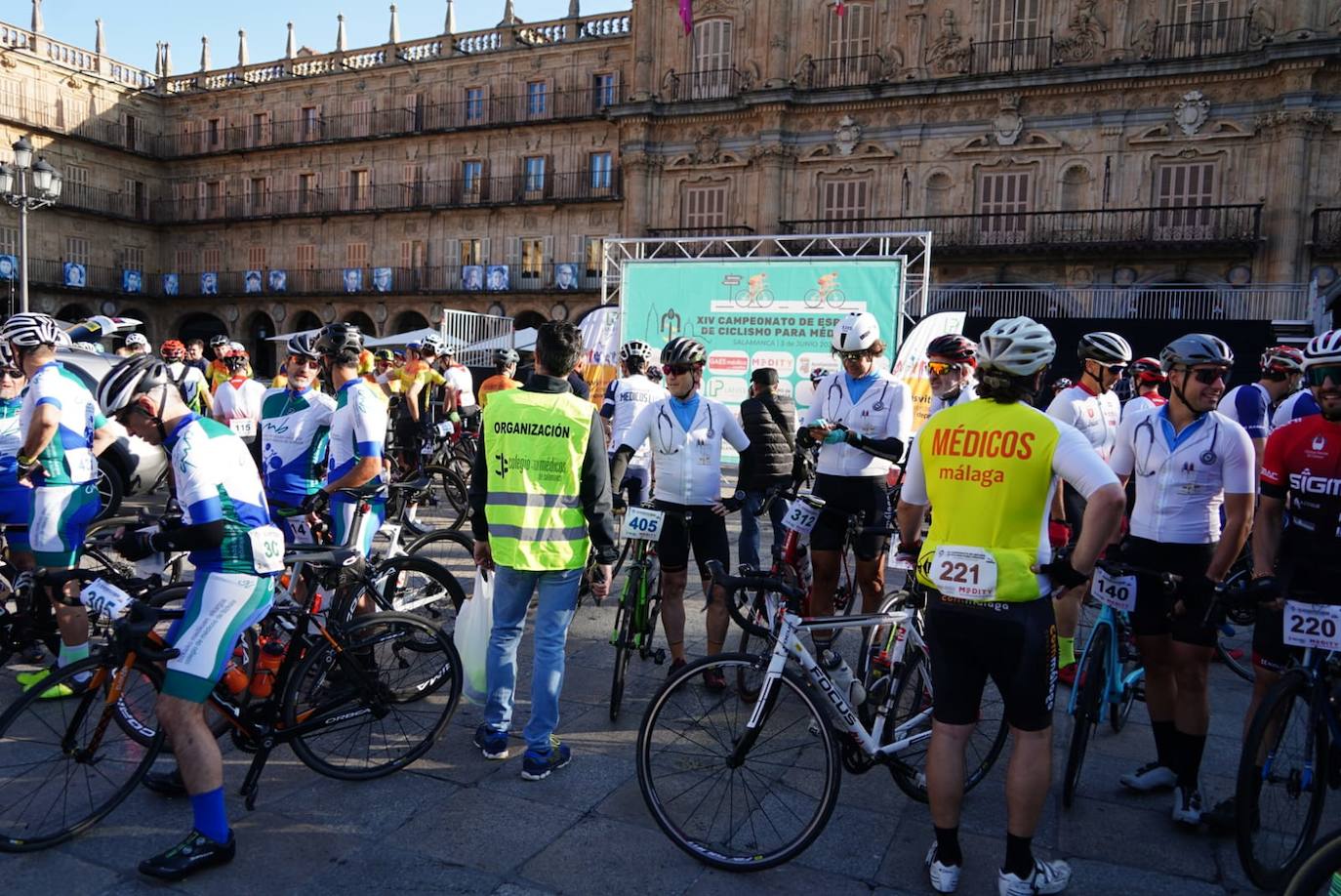 Médicos de toda España participan en un campeonato de ciclismo en Salamanca