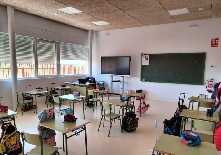Los escolares de Doñinos estrenan tres nuevas aulas a final de curso