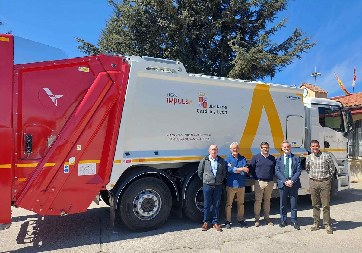 El nuevo camión de basura de la mancomunidad lo estrenaron a finales de abril