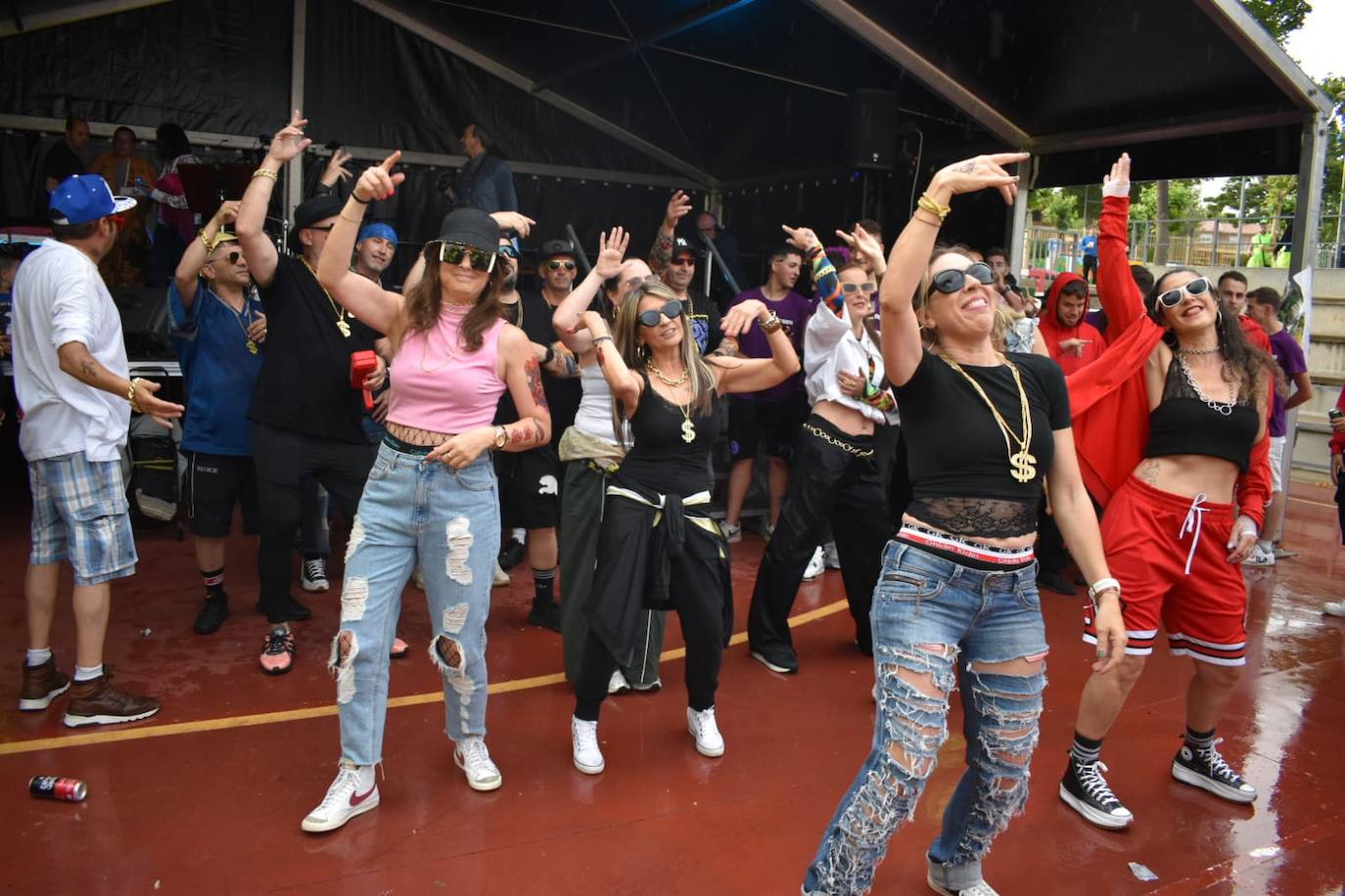 Cabrerizos sale a la calle con sus peñas