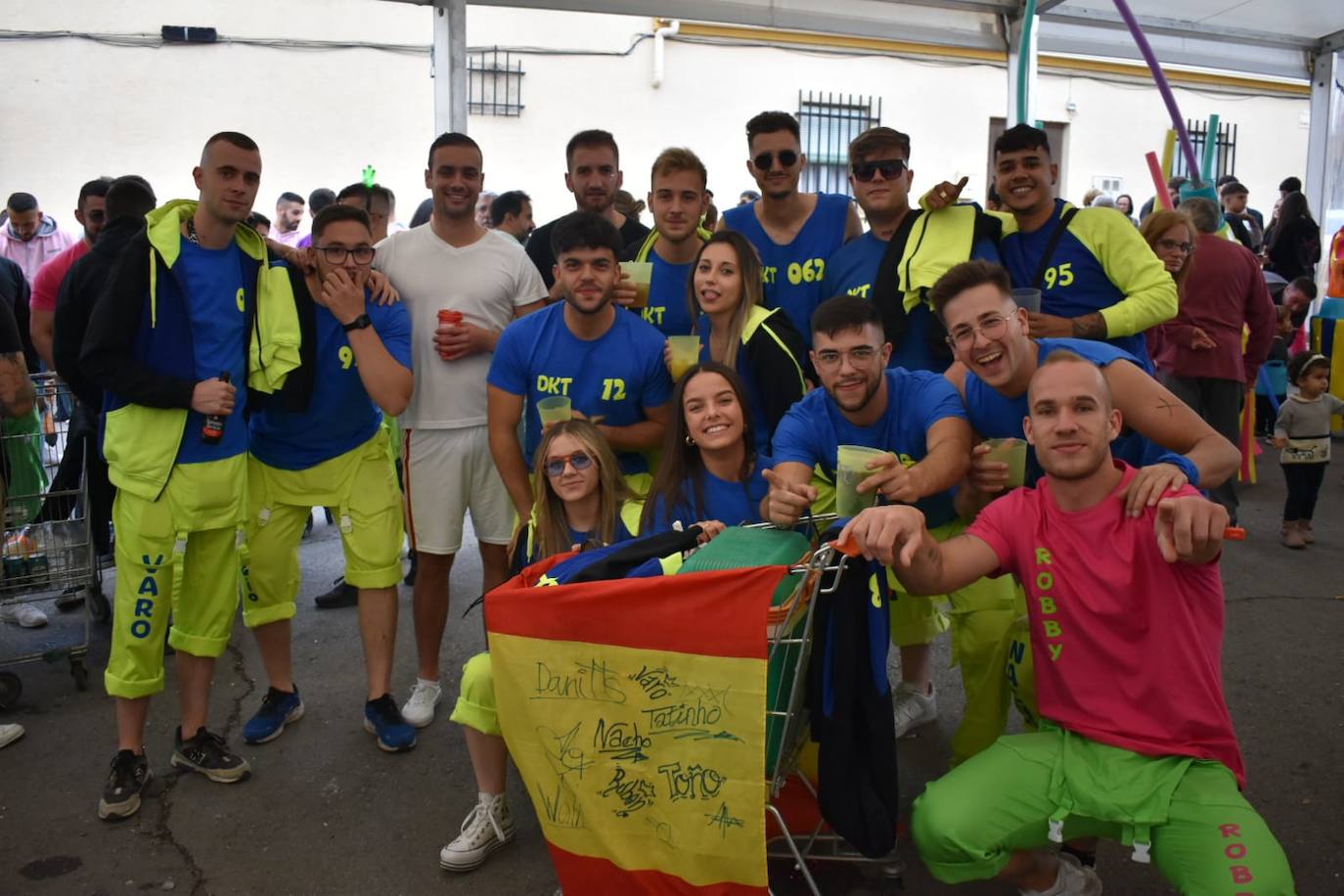 Cabrerizos sale a la calle con sus peñas