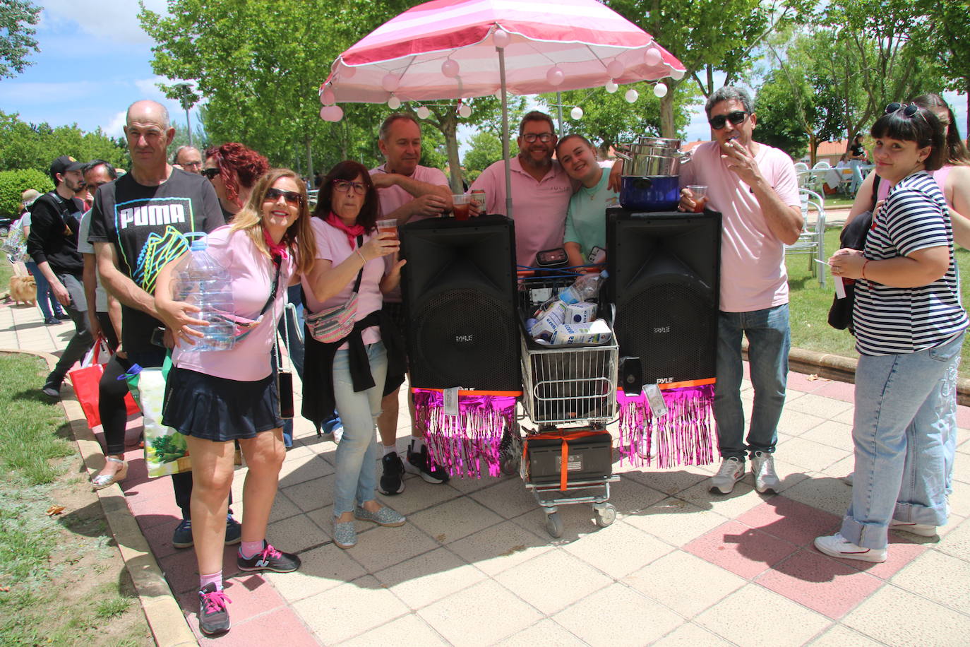 Cabrerizos triunfa con su paella de 5.000 raciones