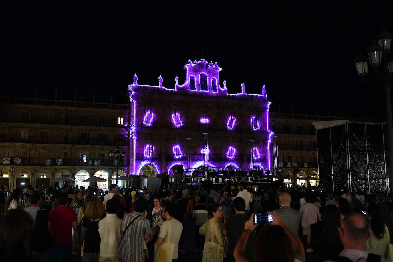 Luz y arte vanguardista para el Huerto de Calixto y Melibea