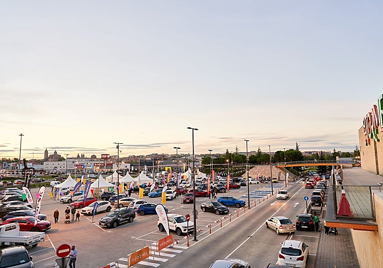 Imagen de la celebración de la última Feria del Vehículo Seminuevo celebrada en El Tormes.