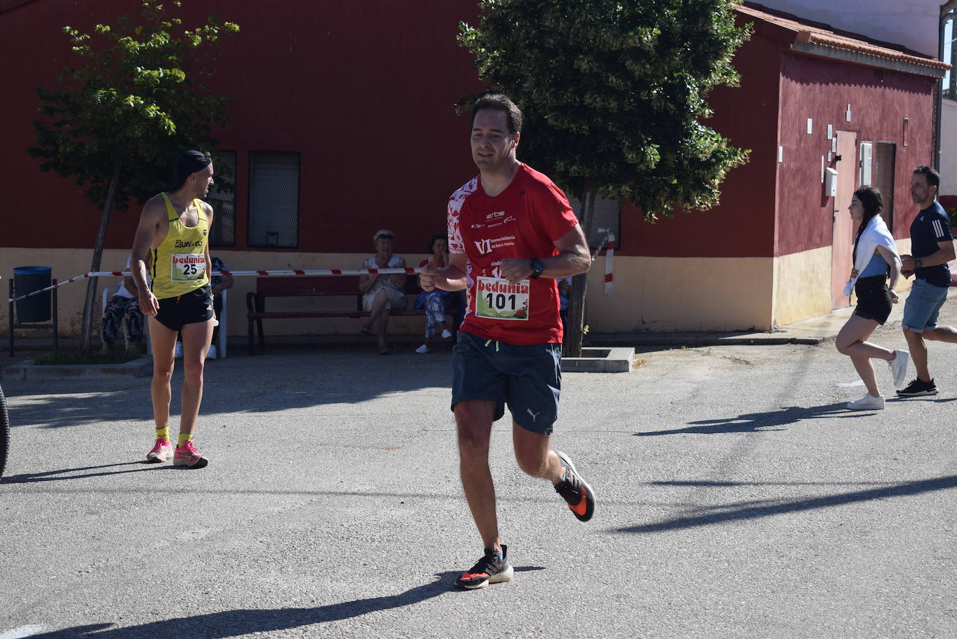 Las mejores fotos de la &#039;VI Carrera Solidaria Un Nuevo Impulso de Coca de Alba&#039;