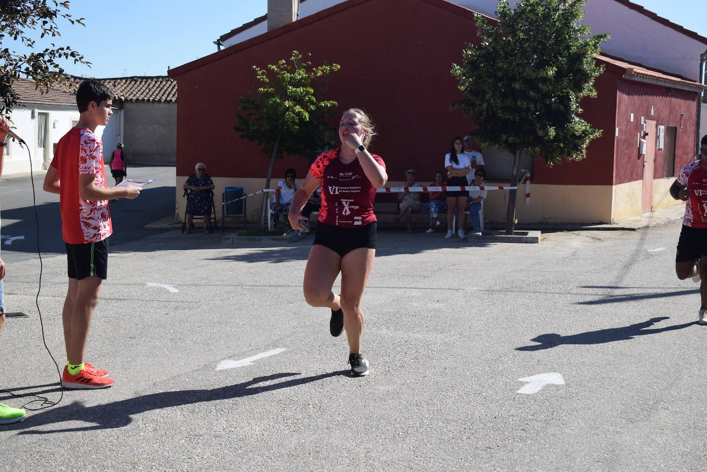 Las mejores fotos de la &#039;VI Carrera Solidaria Un Nuevo Impulso de Coca de Alba&#039;