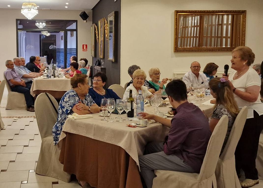 La Asociación de Mayores San Miguel de Peñaranda nombra socia de honor a Carmen Ávila