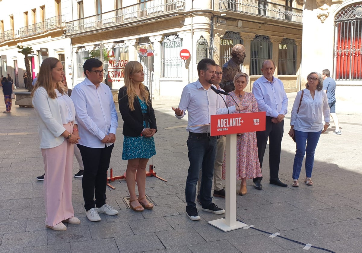 Tudanca ha intervenido en la plaza del Liceo.