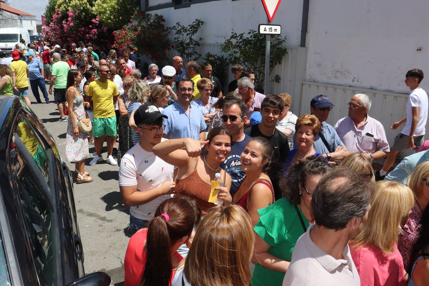 Campillo de Salvatierra vive la fiesta de día y de noche