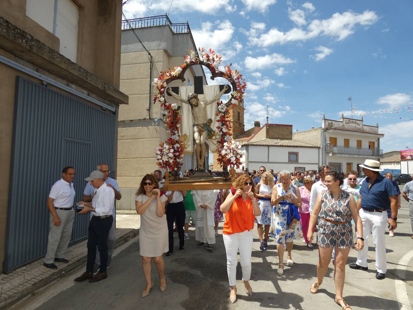 Bailes charros en honor a la Virgen del Carmen y el Santo Cristo de la Esperanza en Villoruela