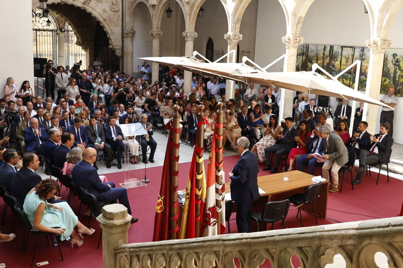 La toma de posesión de Javier Iglesias, en imágenes