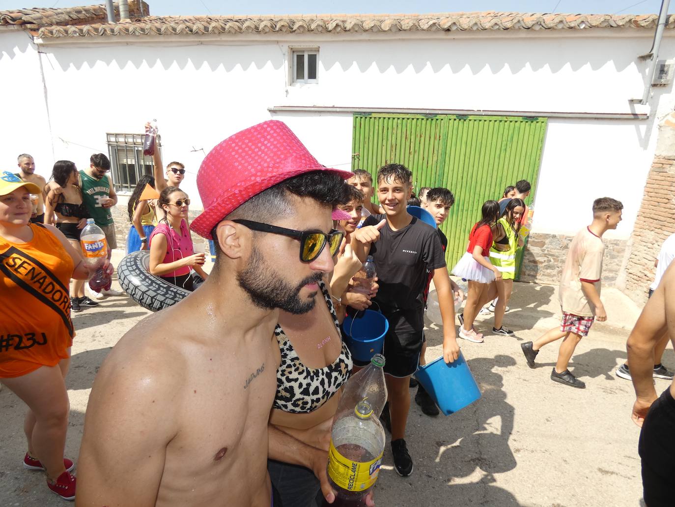 Chapuzón de alegría en las fiestas de Santiago