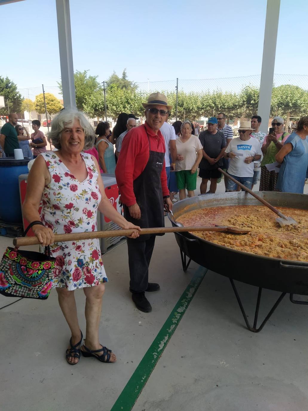 Paella para todos en Cordovilla