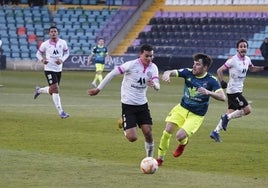 Guzmán en un encuentro con el Salamanca.