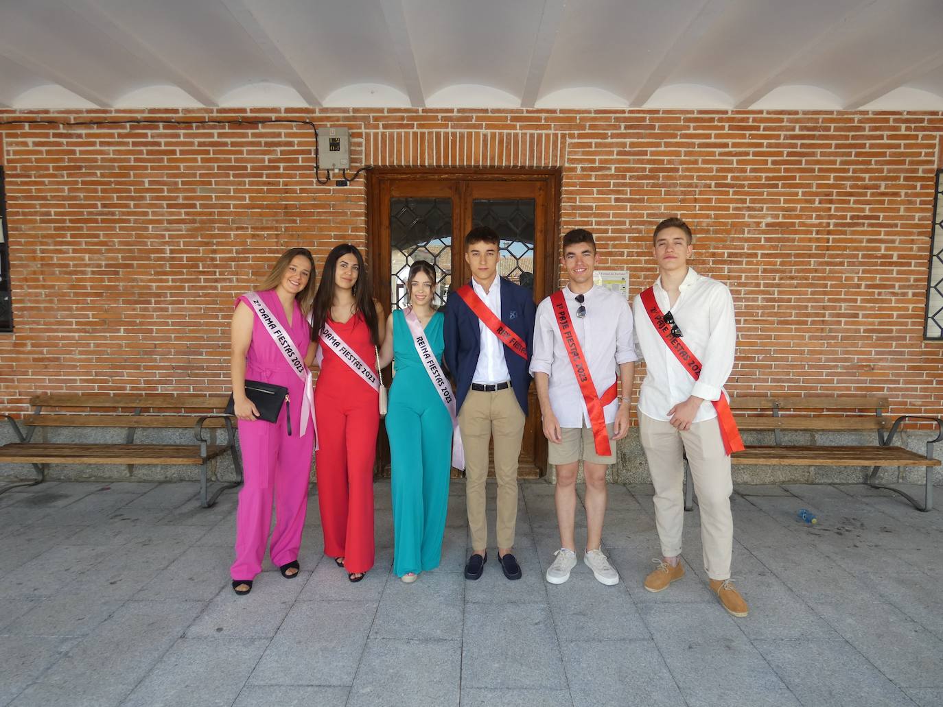 Procesión con el Santo peregrino y a caballo en Santiago