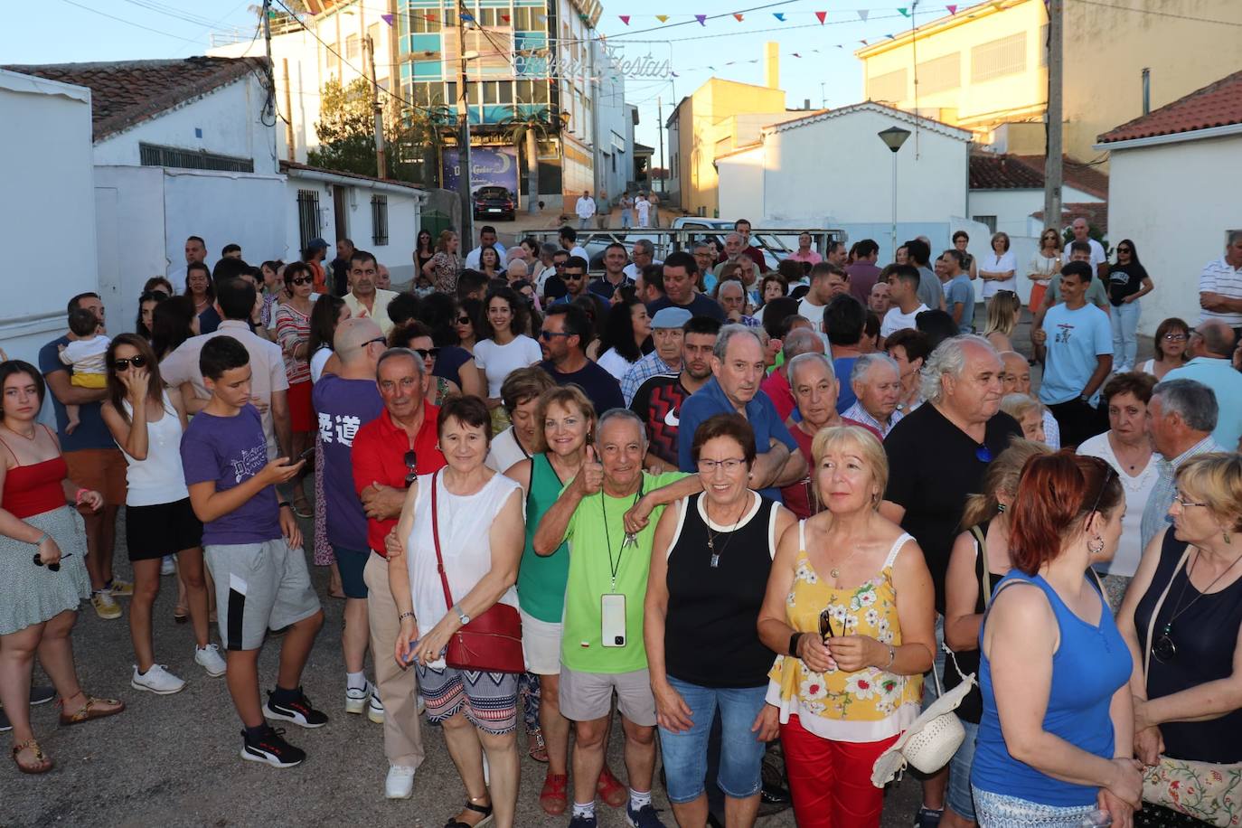 Frades de la Sierra disfruta del buen jamón