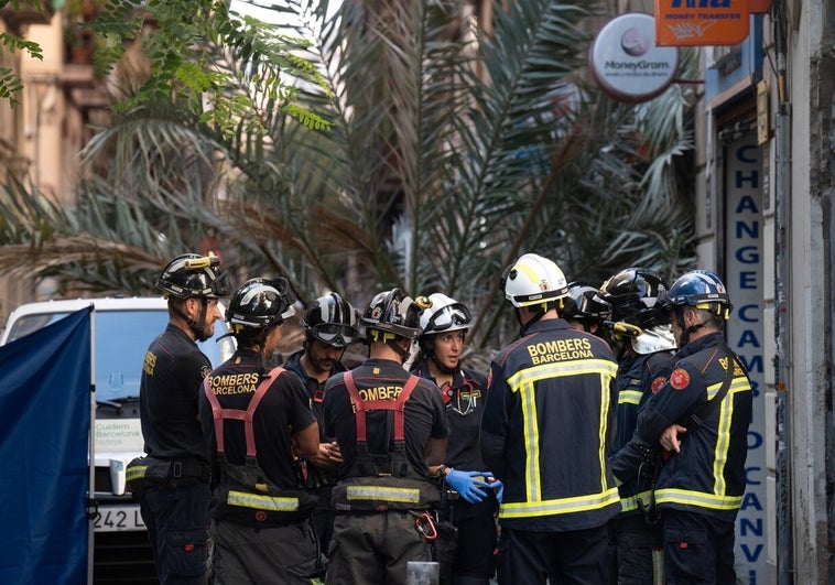 Una palmera mata a una mujer en el barrio del Raval en Barcelona