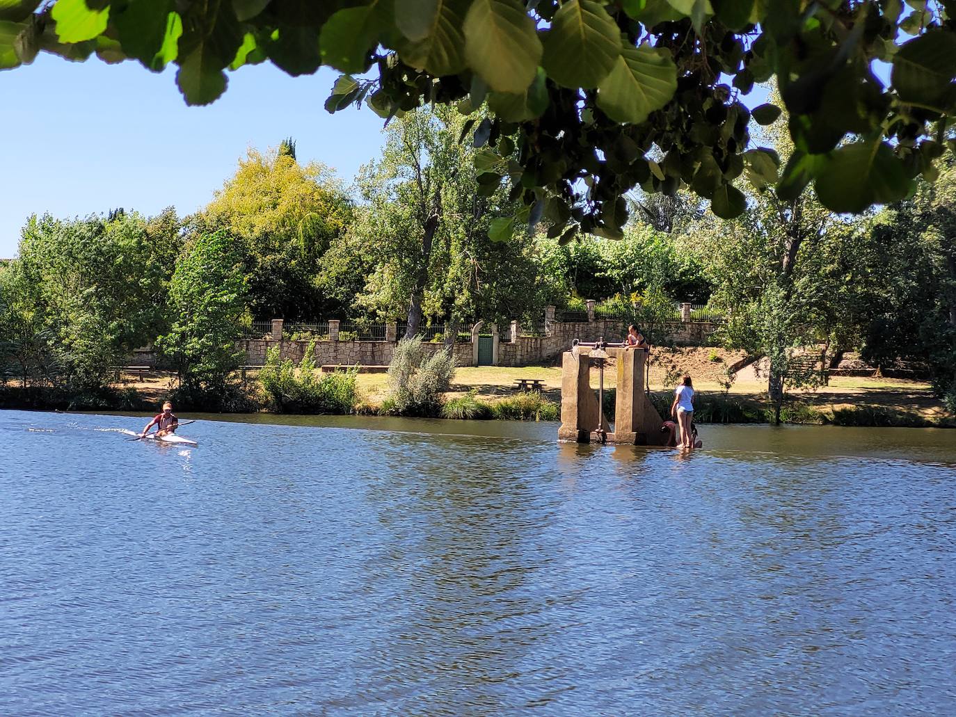 Preocupación en Ciudad Rodrigo por la turbidez del agua desde Irueña