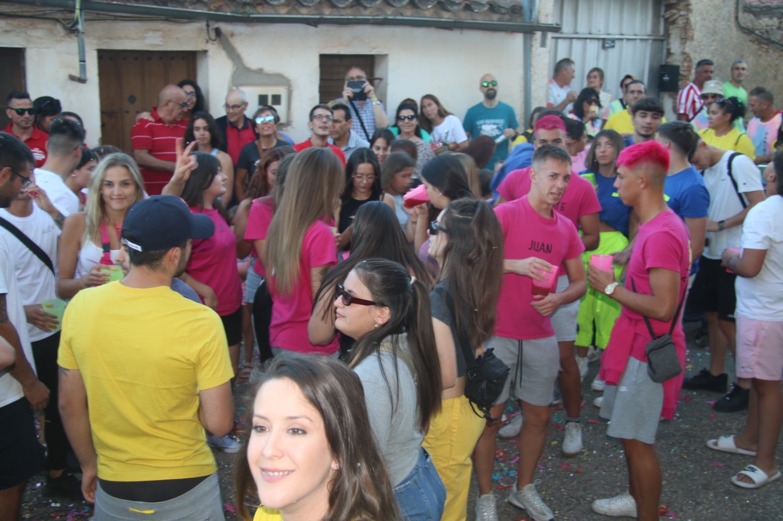 Las mejores fotos del inicio de fiestas en Doñinos