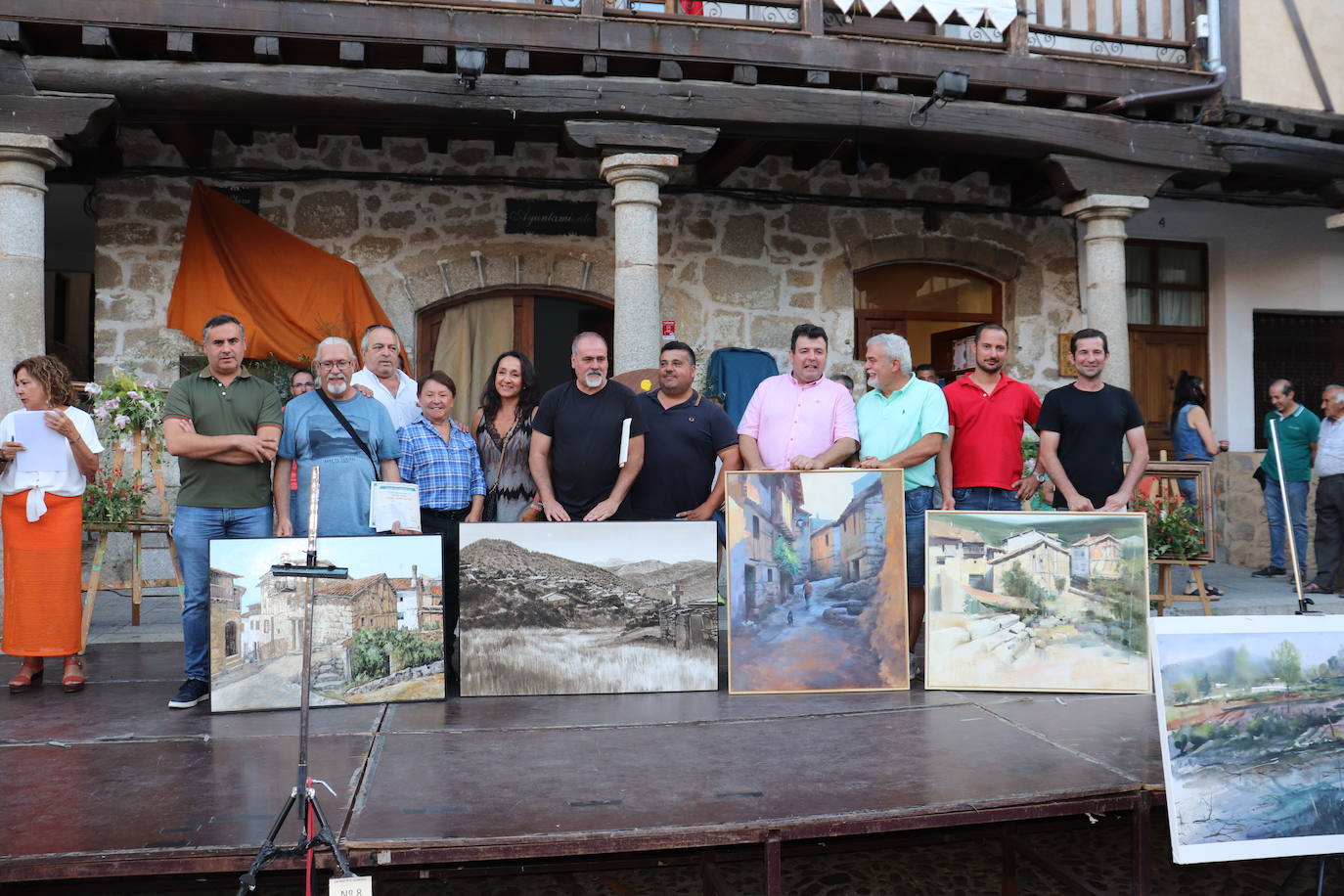 El certamen de pintura llena San Esteban de la Sierra de arte