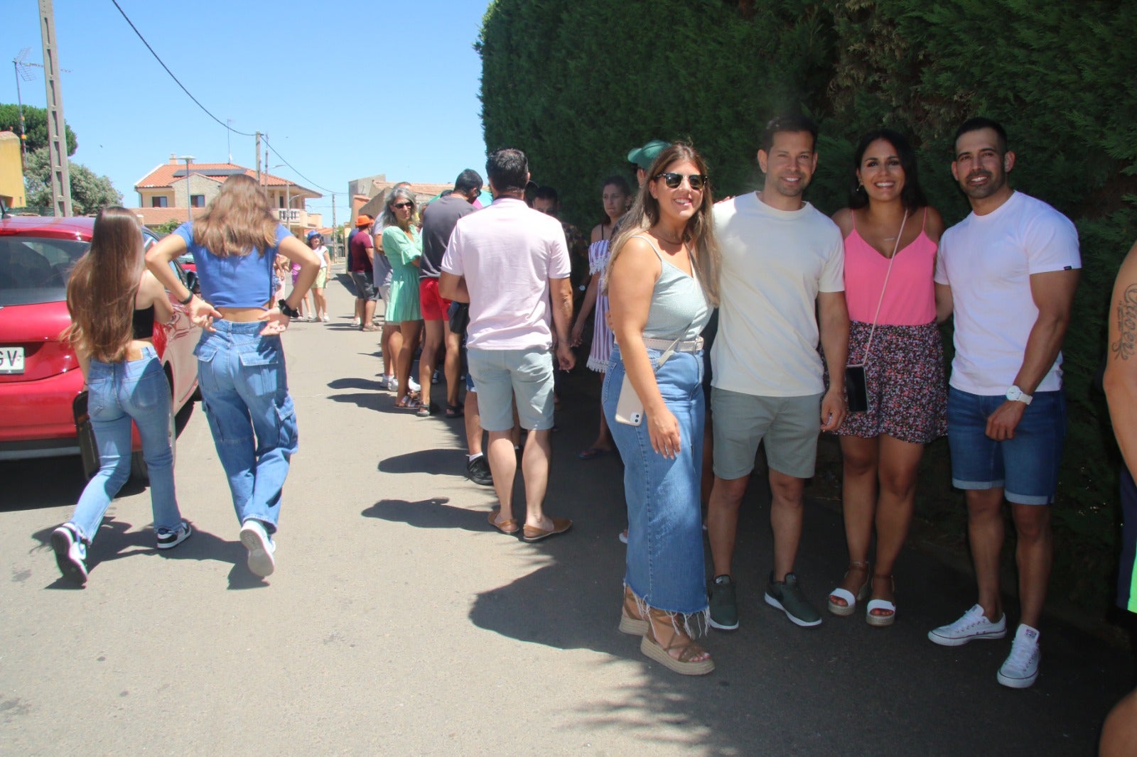 Doñinos disfruta con la comida festiva de hermandad