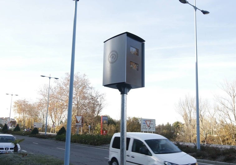 El motivo por el que frenar antes del radar no te librará de la multa