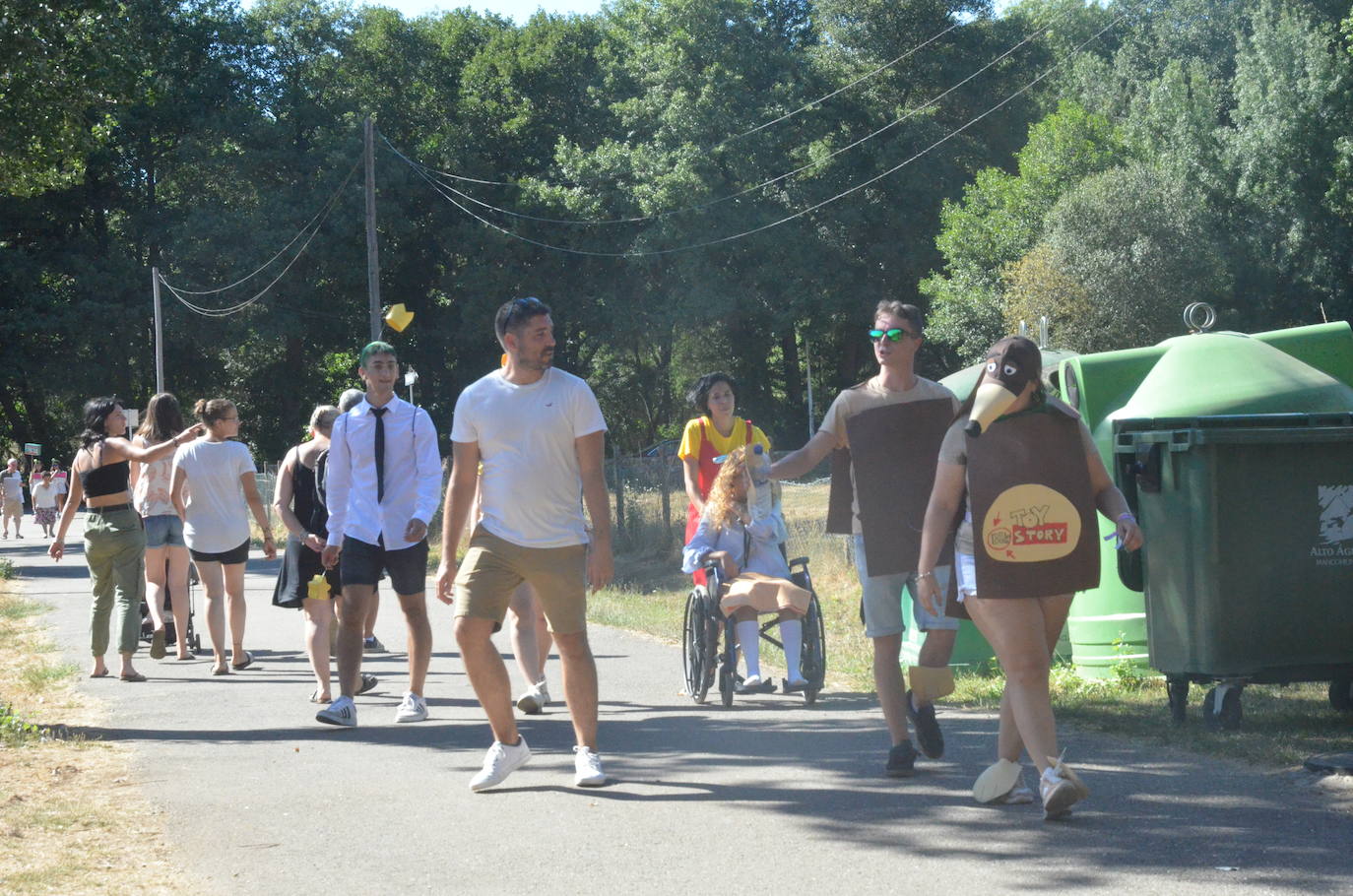 Las mejores imagenes de la I Carrera de Disfraces en Navasfrías