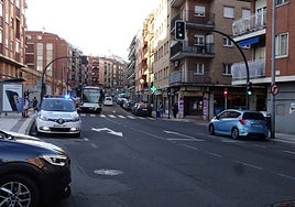 La Policía Local de Salamanca en la carretera de Ledesma.