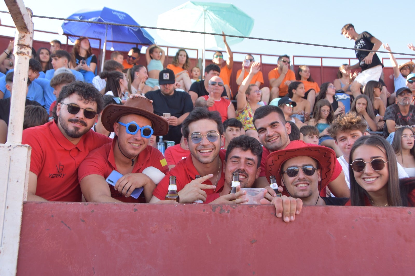 El público disfruta en Carbajosa de otra tarde de diversión y capea