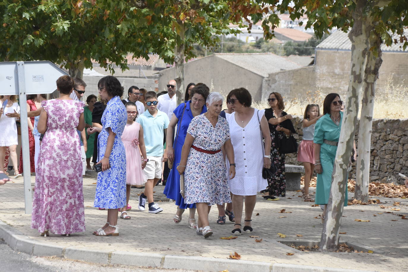 Vivas a la Virgen del Socorro en el regreso a su ermita