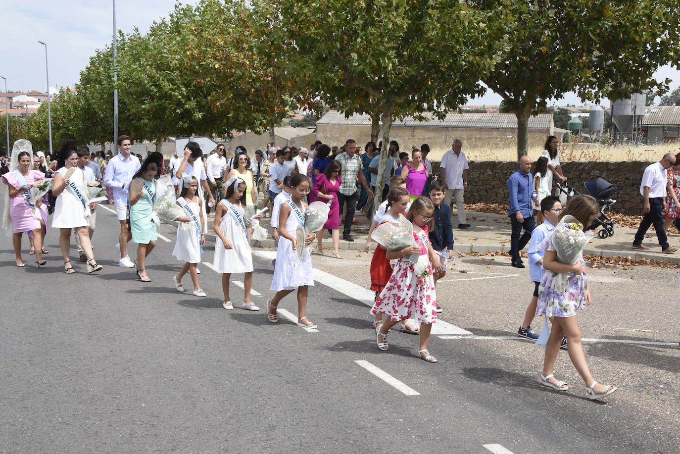 Vivas a la Virgen del Socorro en el regreso a su ermita