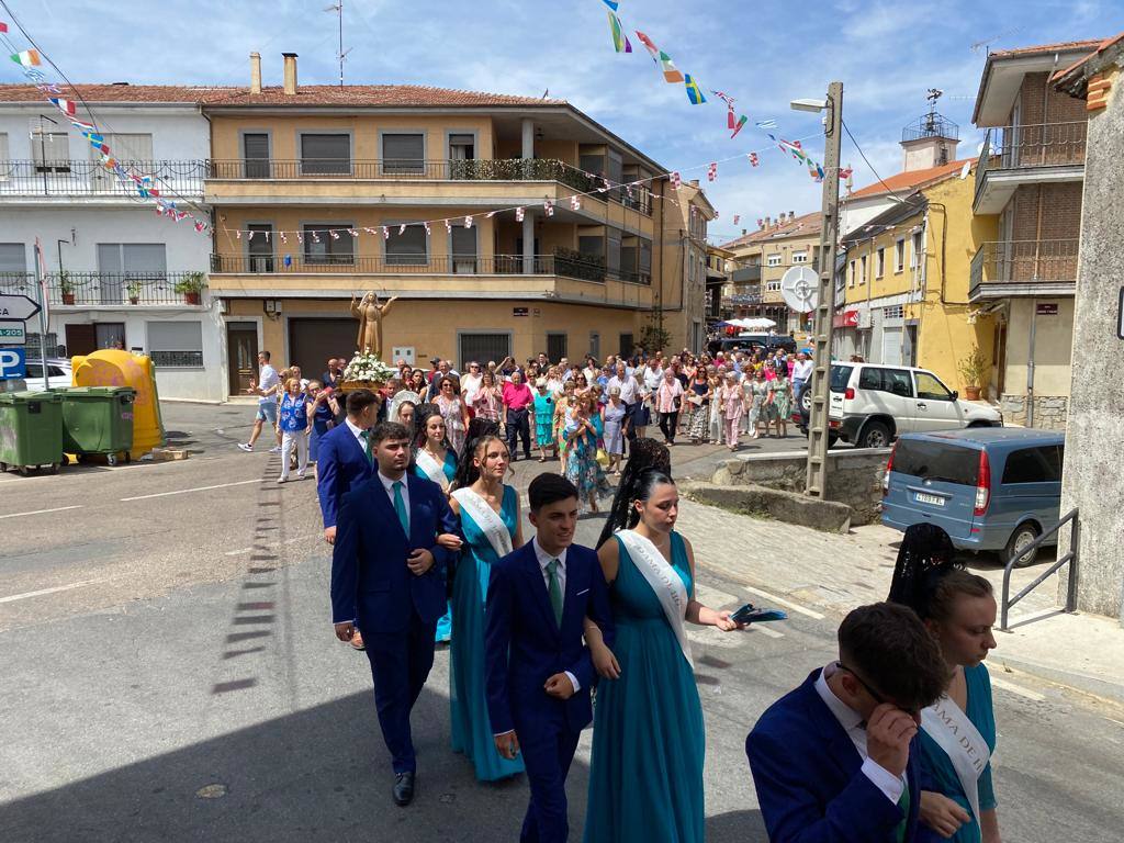 Don Juanjo se reencuentra con Linares y la Virgen de la Asunción