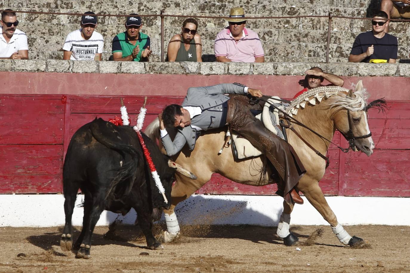 Las mejores imágenes del debut de Miura en Salamanca