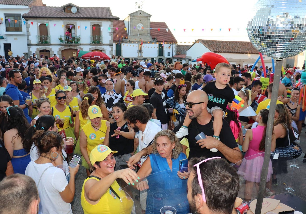 El chupinazo llena Los Santos de fiesta y diversión