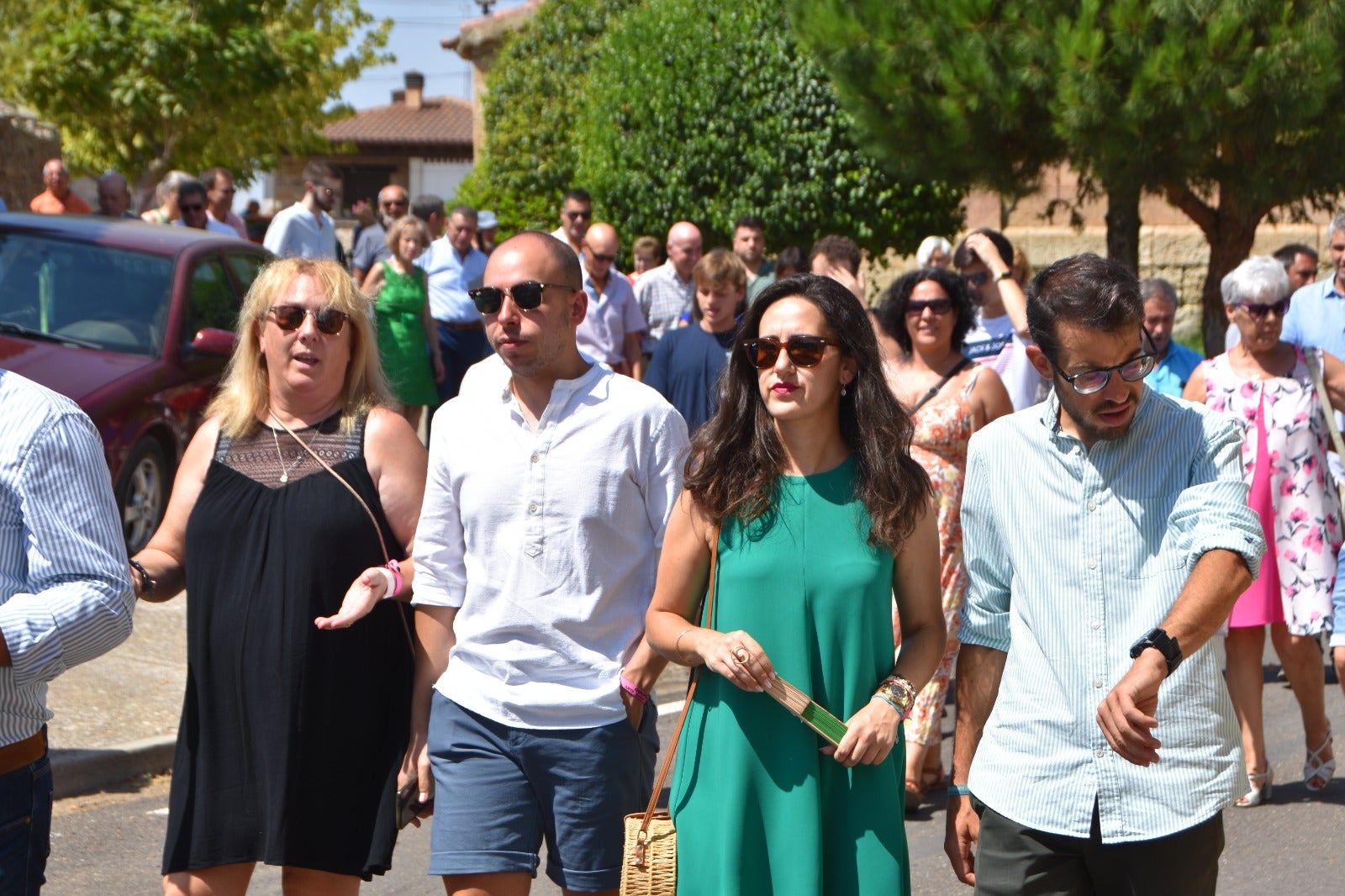 Procesión de gala en Golpejas por San Bartolomé