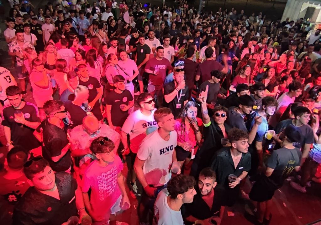 Un exitoso certamen de djs acelera el ritmo festivo en Peñaranda