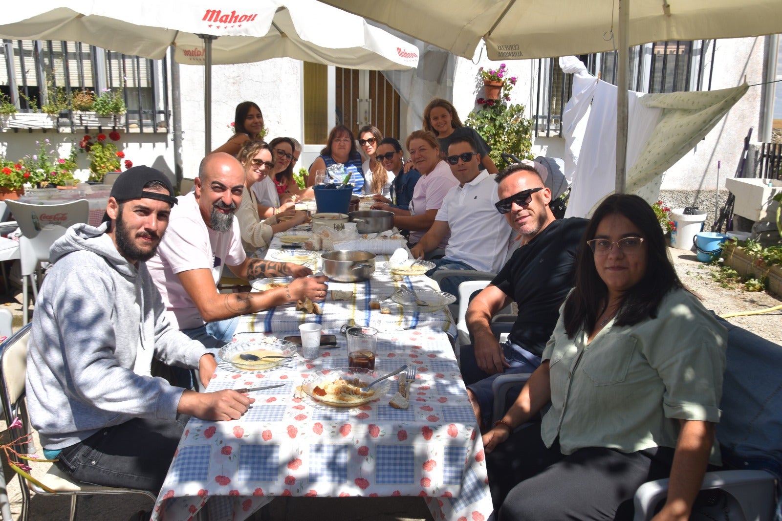 Martinamor remata sus fiestas con un gran cocido de hermandad