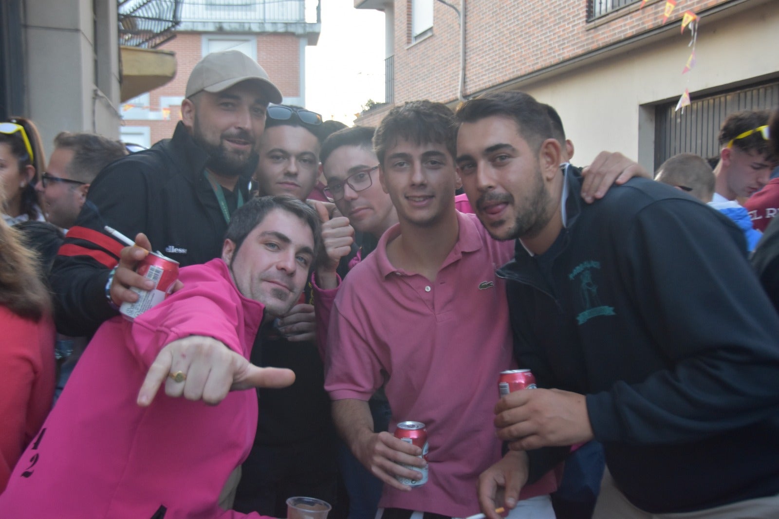 Chocolatada y encierro para abrir el día festivo en Alba de Tormes