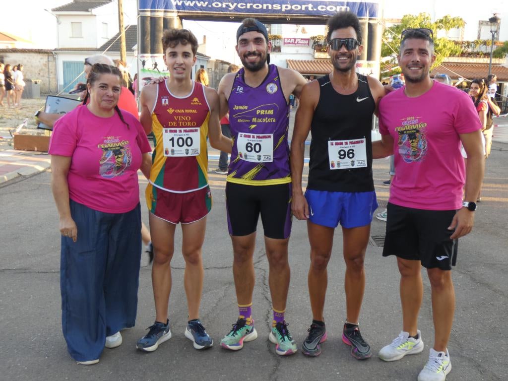 Las mejores imágenes del Cross solidario de Pelabravo