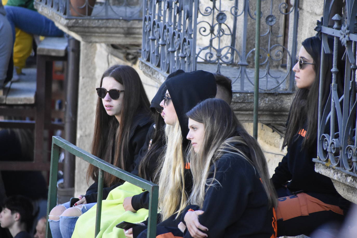 Las incombustibles peñas de Aldeadávila de la Ribera despiden las fiestas de San Bartolo