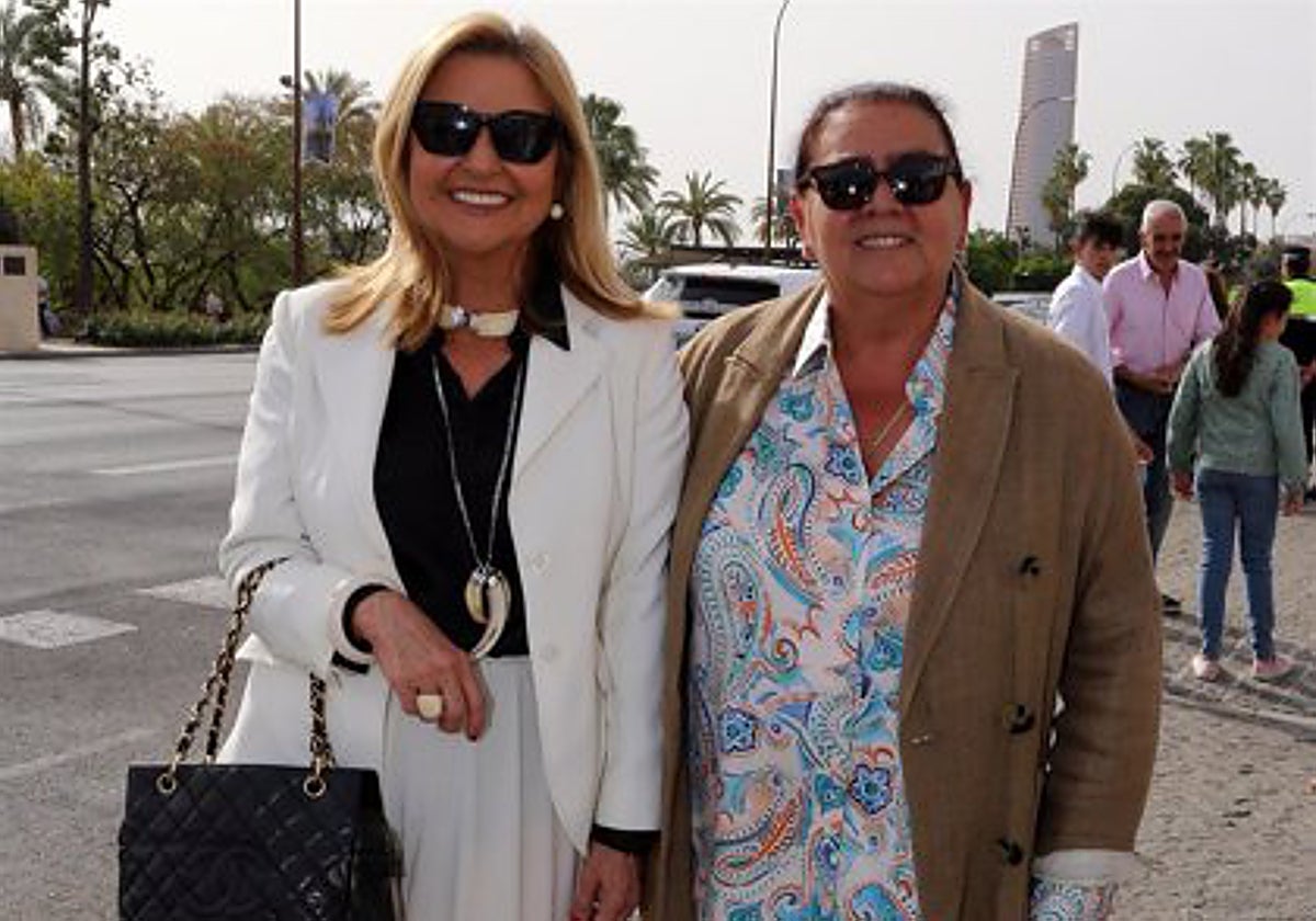 Inmaculada Casal y María del Monte.